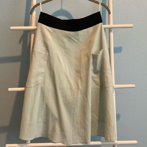 Mint green breezy knee length skirt sz small